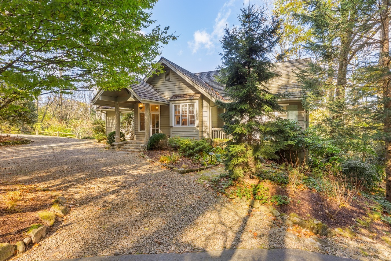 142 Grey Cottage Ln Photos 1 Large