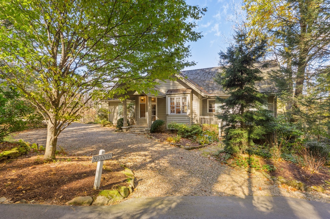 142 Grey Cottage Ln Photos 2 Large