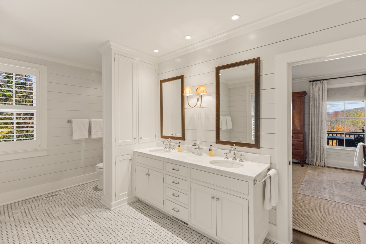 142 Grey Cottage Ln Photos 56 Large