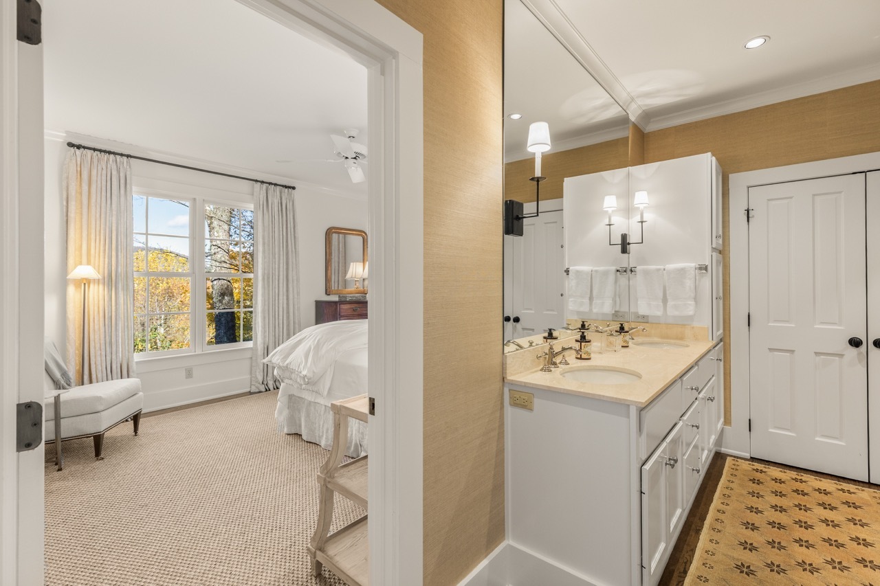 142 Grey Cottage Ln Photos 60 Large